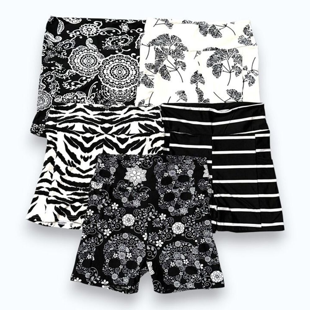 Black & White Yoga Shorts Bundle